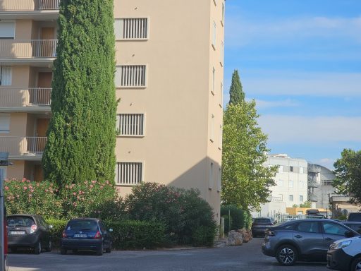 184000 € DRAGUIGNAN